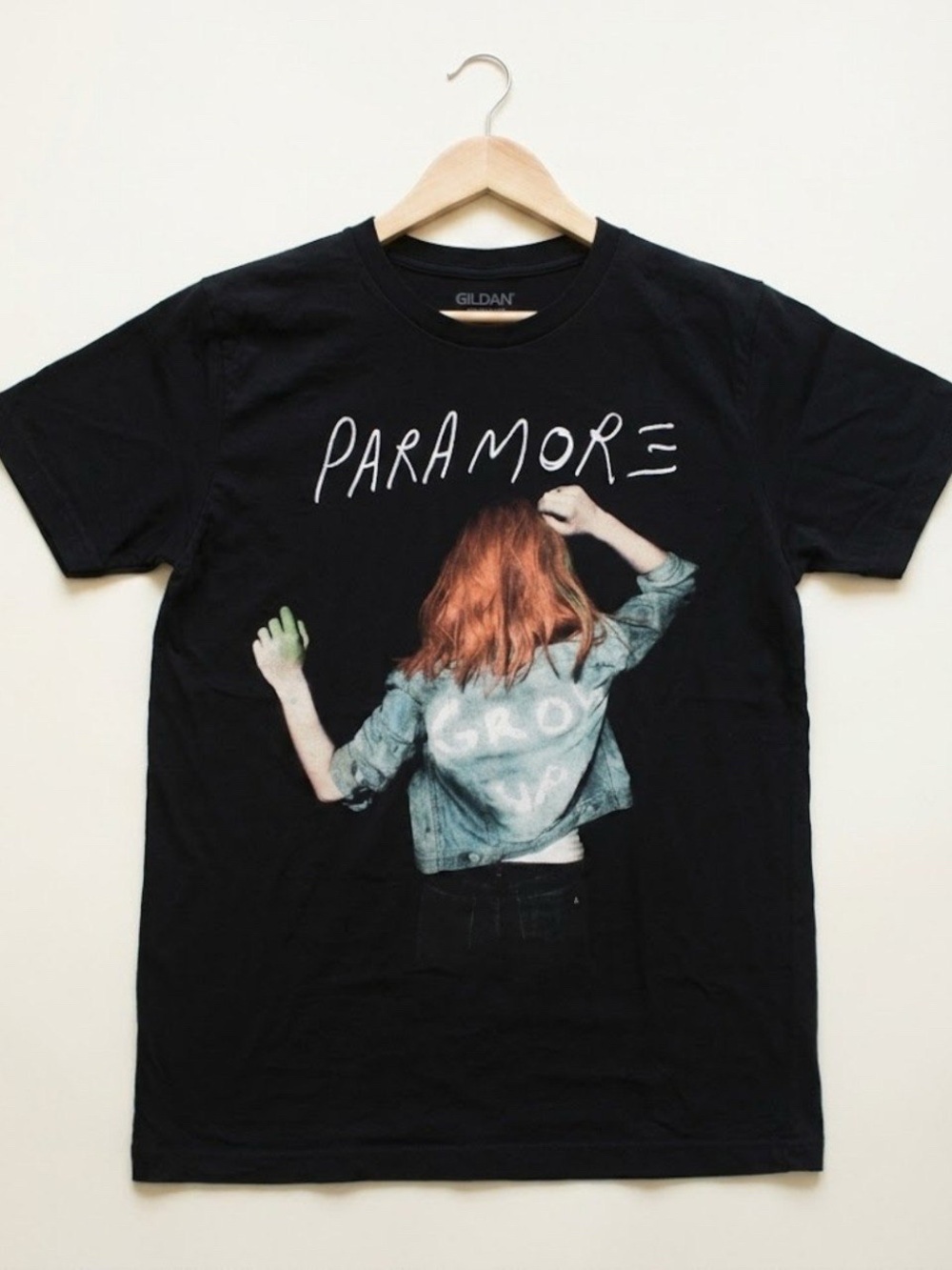 Gildan Black Vintage Style Paramore Graphic Tee